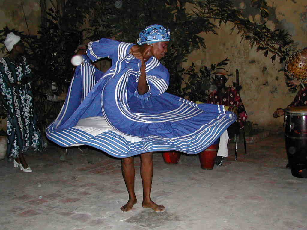 В афрокубинском танце Yemaya играет ключевую роль…